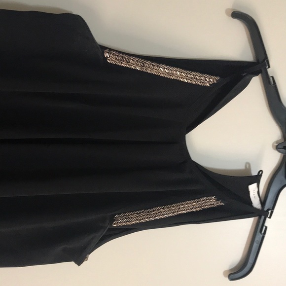 Dress - Picture 1 of 5